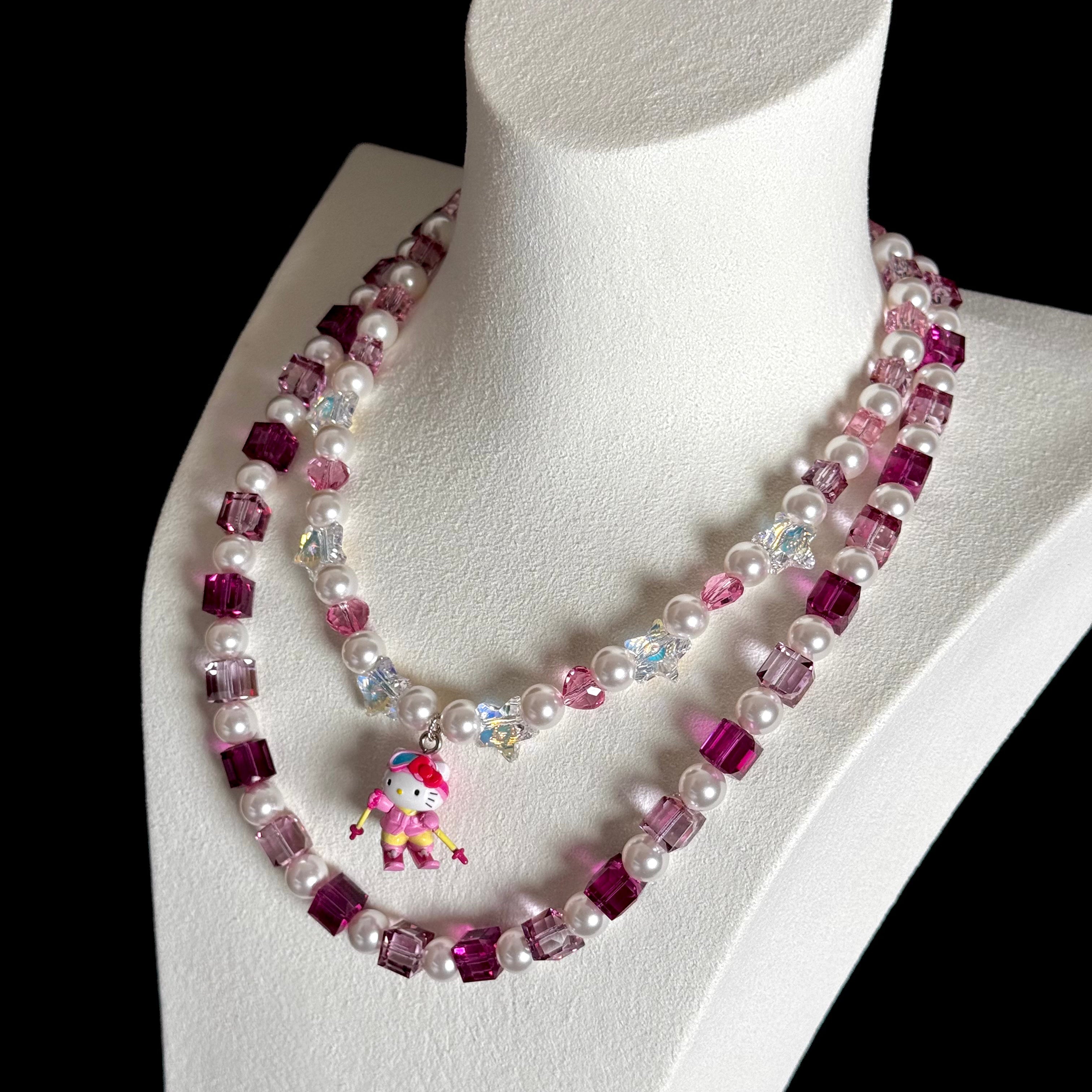 How to Style Vintage Charm Jewelry: The Art of Wearing Something Irreplaceable