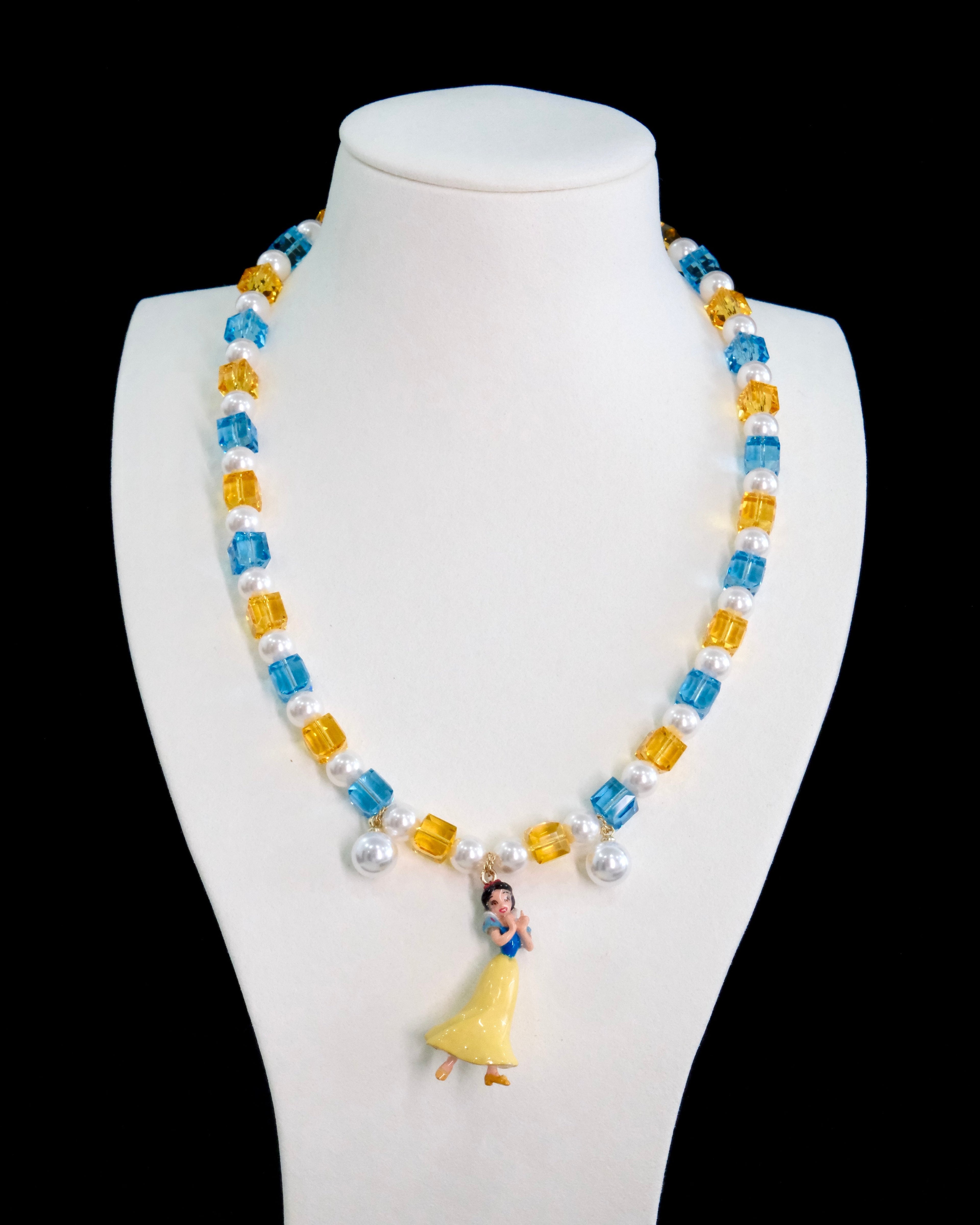 The Y2K Jewelry Comeback: From Plastic Beads to Swarovski Crystals