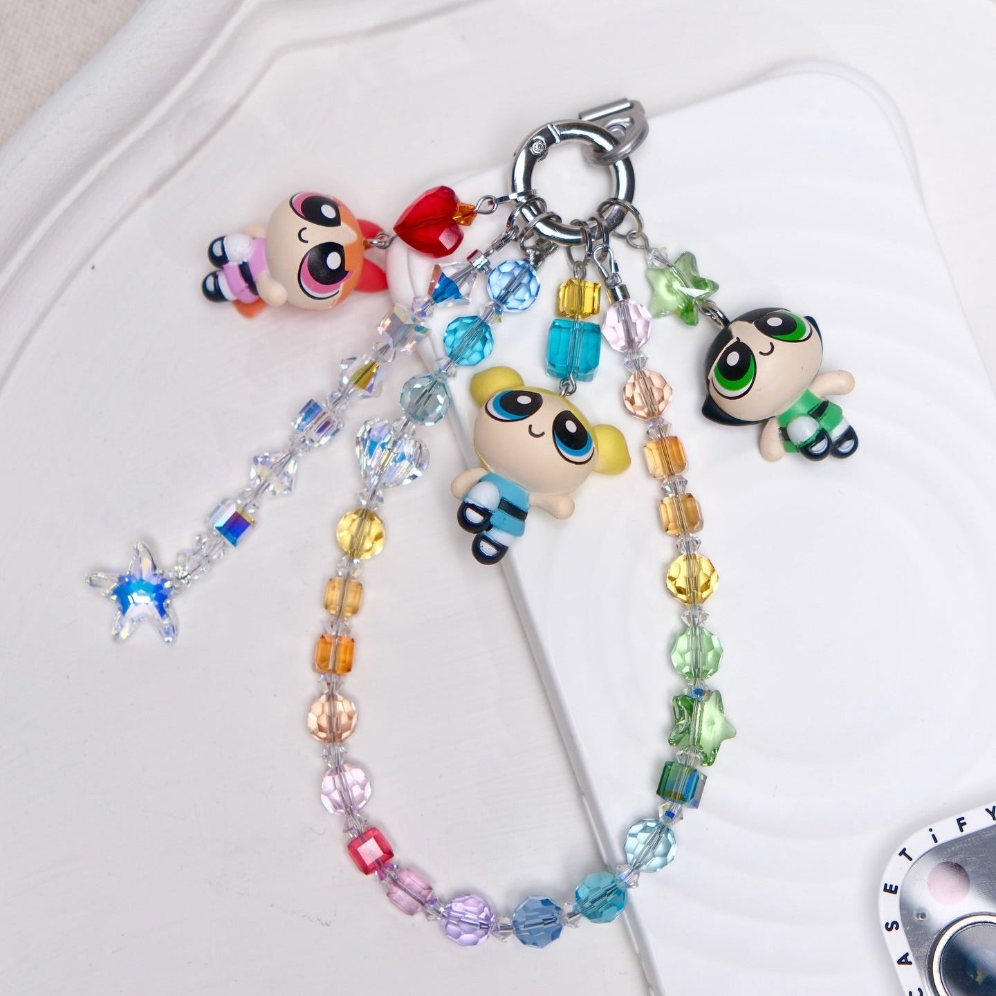 Wrist Phone Chain Guide: How to Wear and Style a Phone Chain