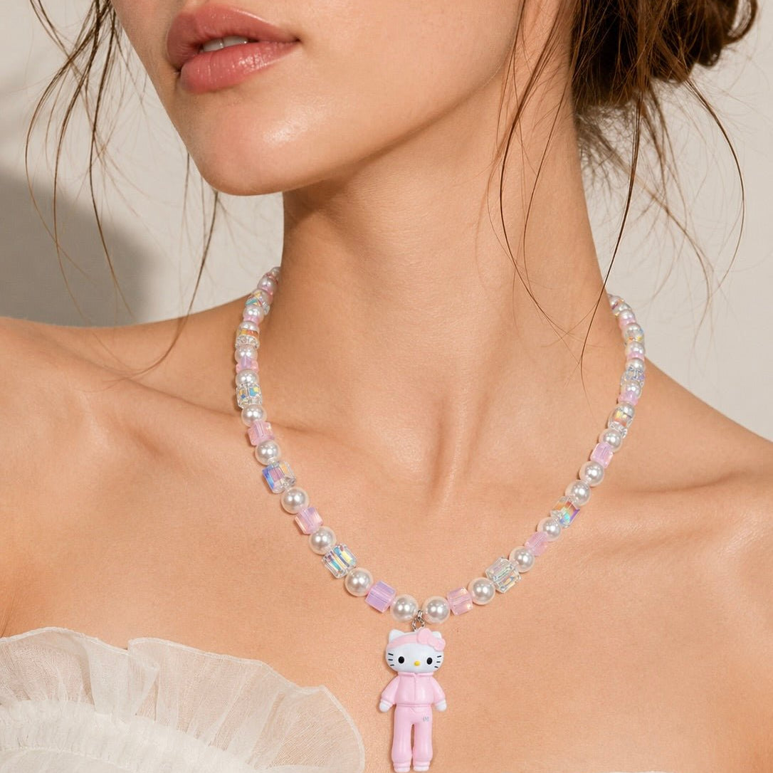 Product photo of Sporty Chic Necklace by Shinora Studio.