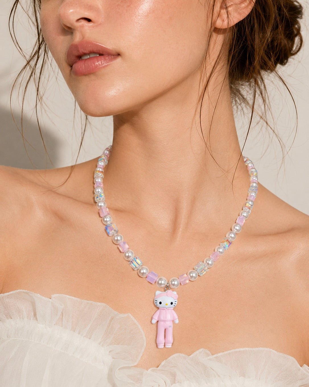 Product photo of Sporty Chic Necklace by Shinora Studio.